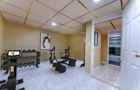 23 Sycamore Road Bayonne NJ 07002