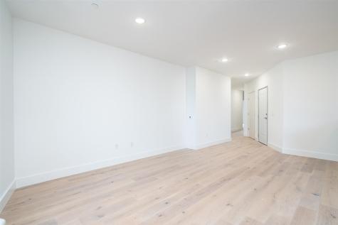 8621 River Road North Bergen NJ 07047