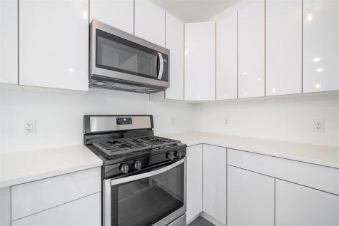 8621 River Road North Bergen NJ 07047