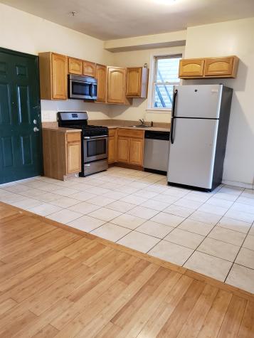 385 Avenue C Bayonne NJ 07002