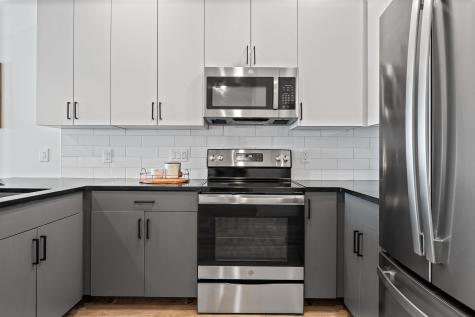 829 Garfield Avenue Jersey City NJ 07305