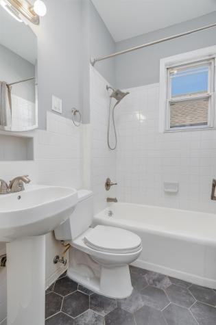 86 West 27th Street Bayonne NJ 07002