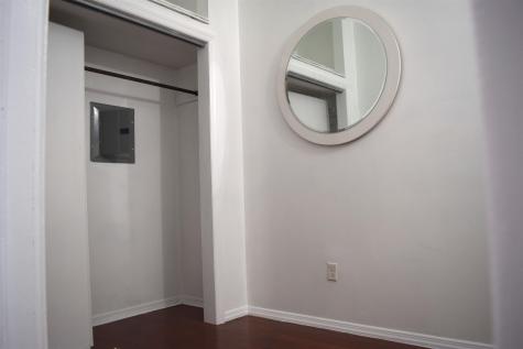 75 Laidlaw Avenue Jersey City NJ 07306