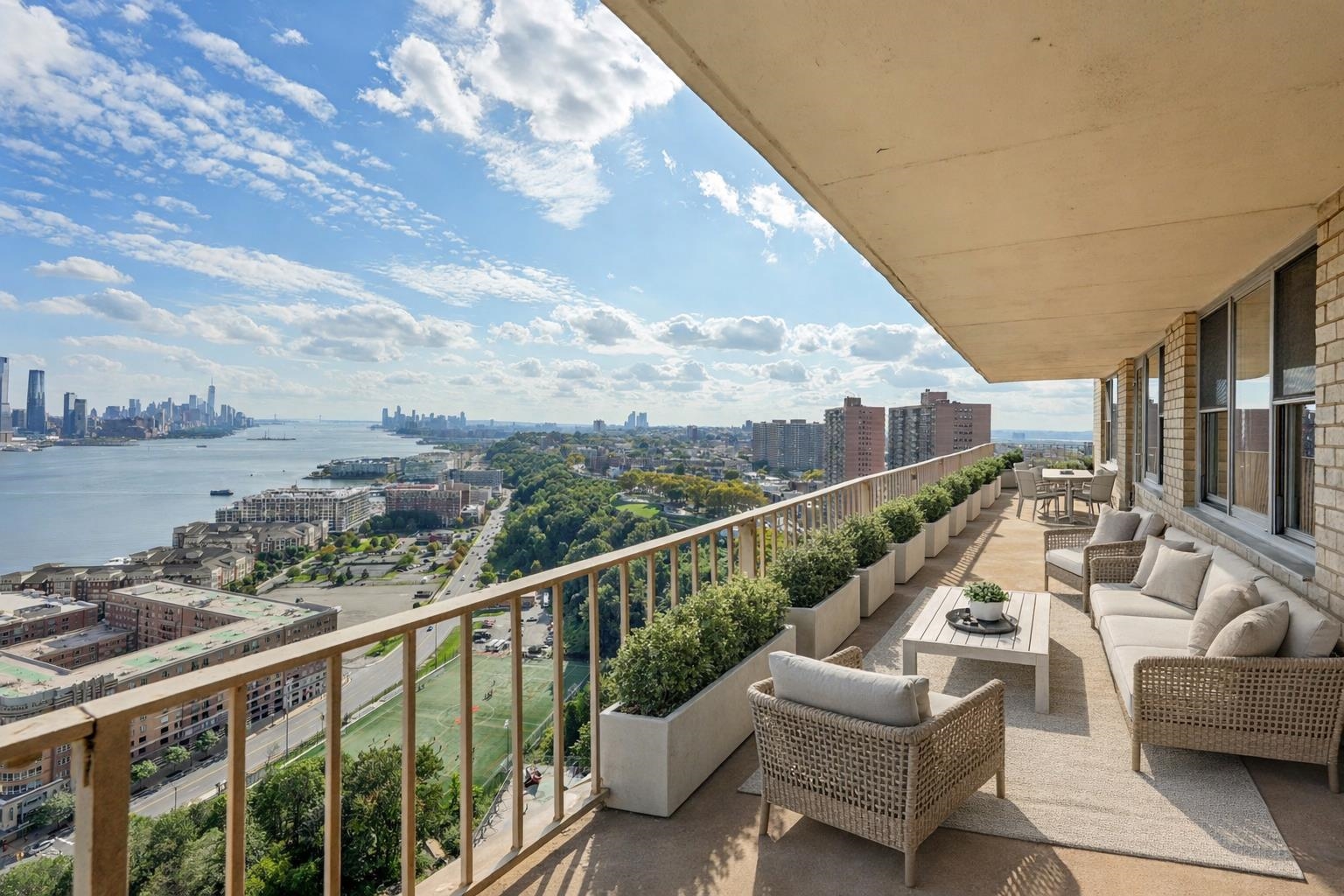 6040 Boulevard East West New York NJ 07093