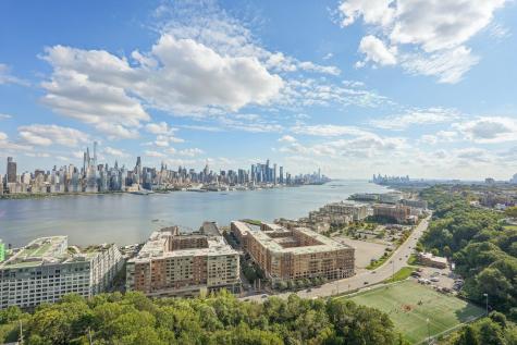 6040 Boulevard East West New York NJ 07093