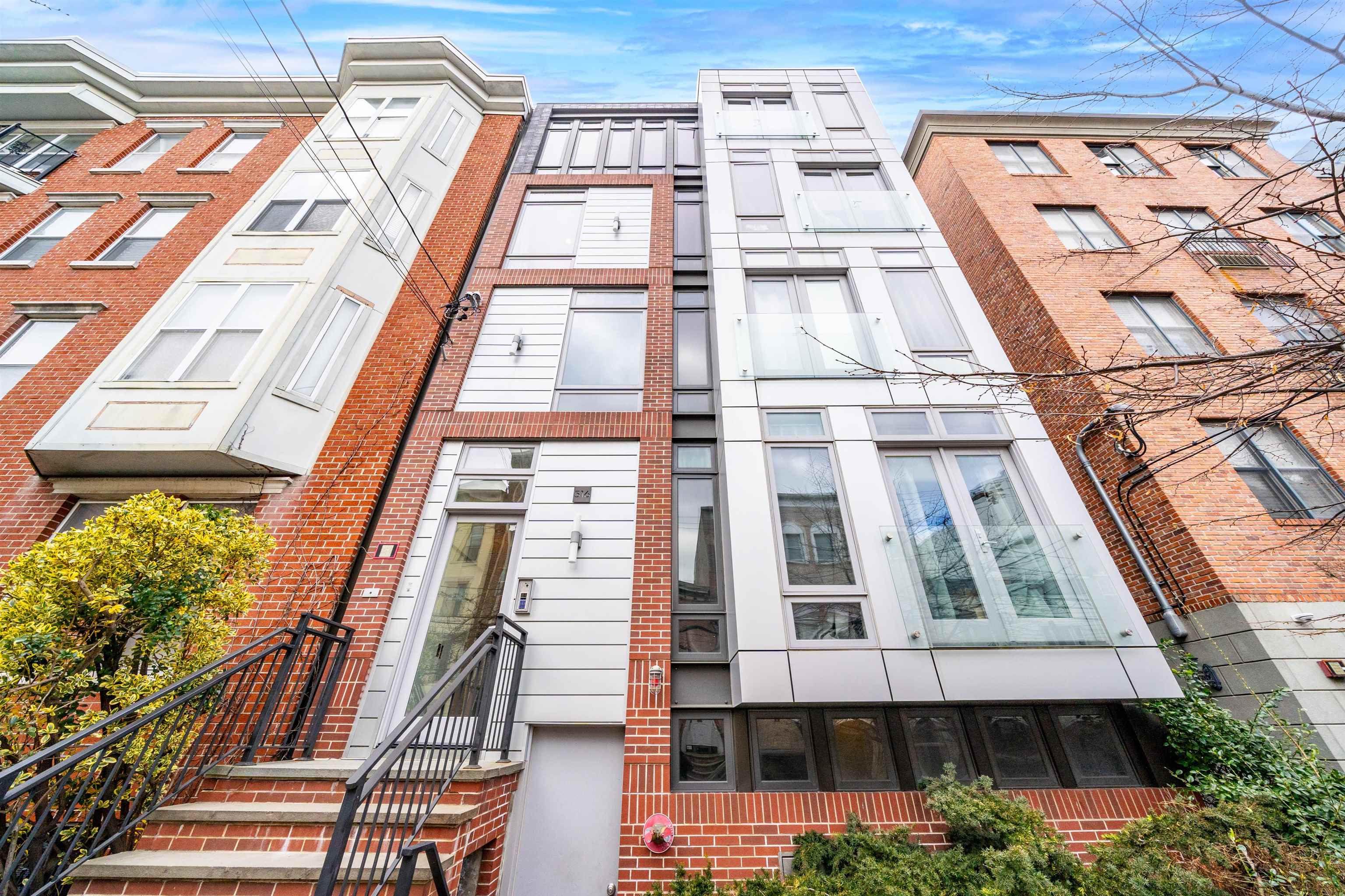 516 Monroe Street Hoboken NJ 07030