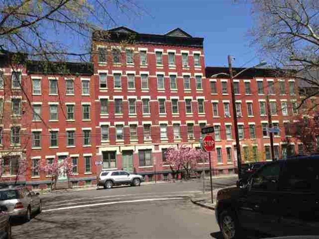 264 9th Street Jersey City NJ 07302