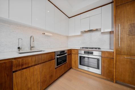 75 Park Lane South Jersey City NJ 07310