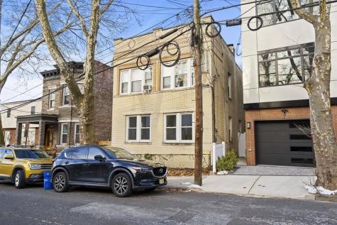 5 Lienau Place Jersey City NJ 07306