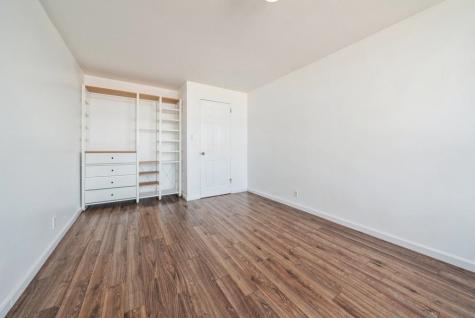 6050 Boulevard East West New York NJ 07093