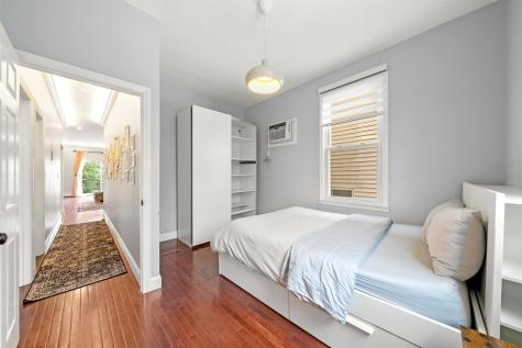 138 76th Street North Bergen NJ 07047
