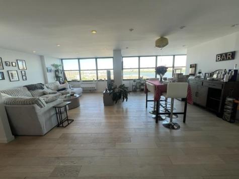 7004 Boulevard East Guttenberg NJ 07093