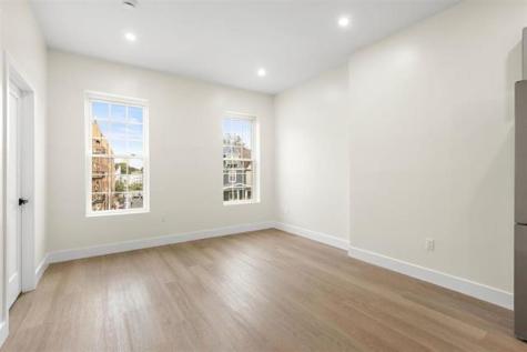 679 Bergen Avenue Jersey City NJ 07304
