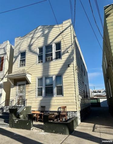 286 Boyd Avenue Jersey City NJ 07304