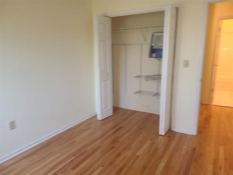 308 St Michaels Walk Union City NJ 07087