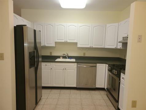 308 St Michaels Walk Union City NJ 07087