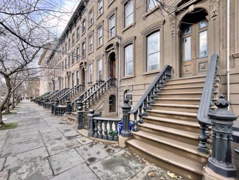 270 Montgomery Street Jersey City NJ 07302