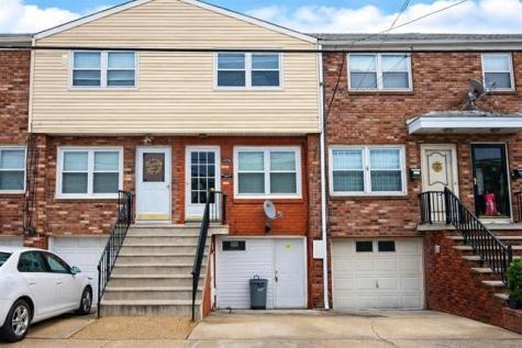 84B Suburbia Drive Jersey City NJ 07305