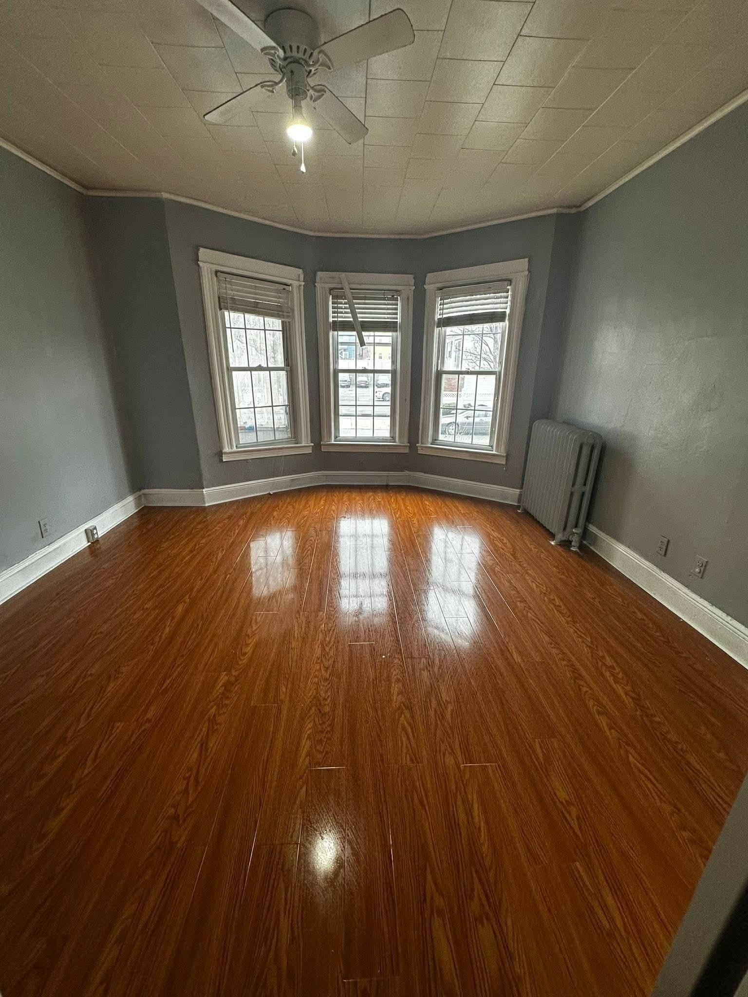 84 West 9th Street Bayonne NJ 07002