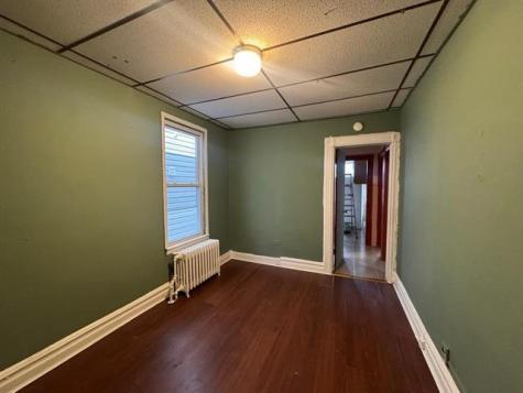 64 Corbin Avenue Jersey City NJ 07306-2407