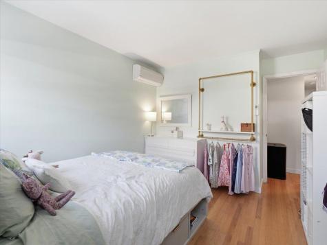 59 Hauxhurst Avenue Weehawken NJ 00786