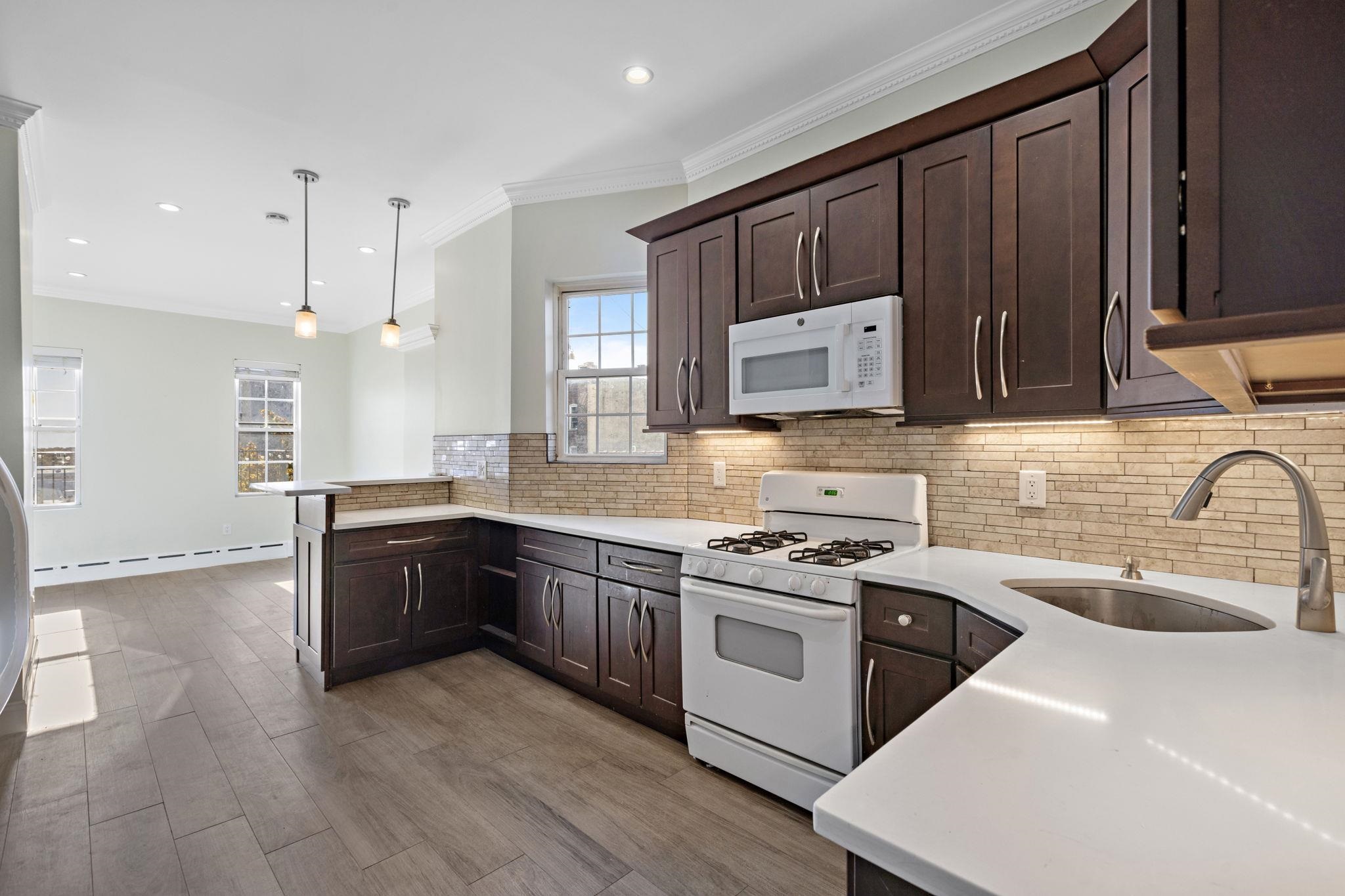 53 64th Street West New York NJ 07093