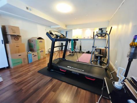 9 Elna Court Bayonne NJ 07002