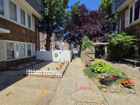 9 Elna Court Bayonne NJ 07002