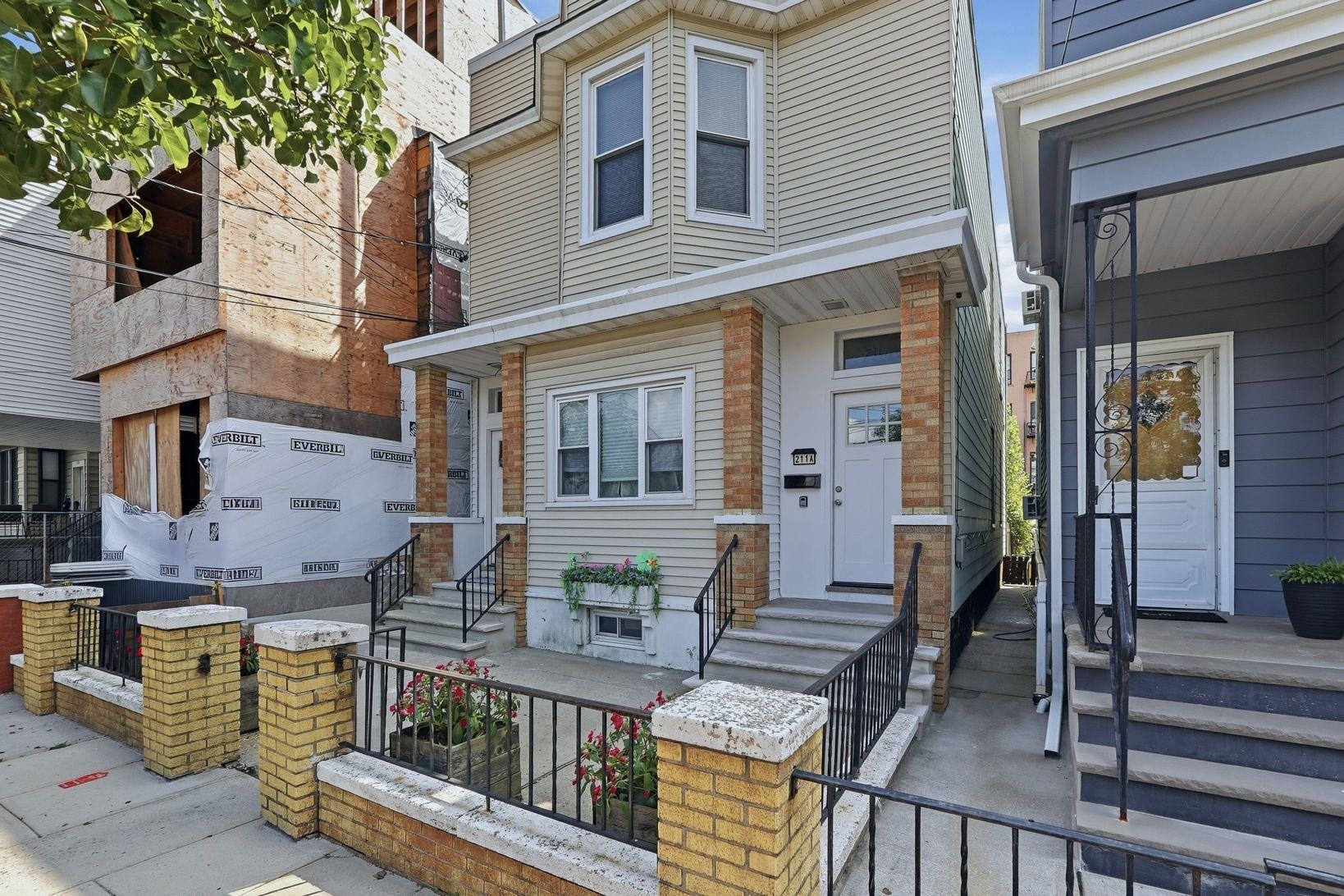 211(A) 20th Street Union City NJ 07087