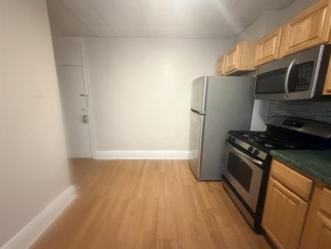 138 West 30th Street Bayonne NJ 07002-0000