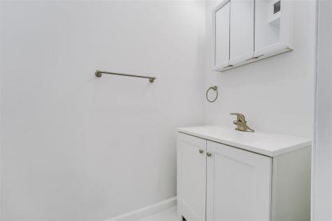 49 Wade Street Jersey City NJ 07305