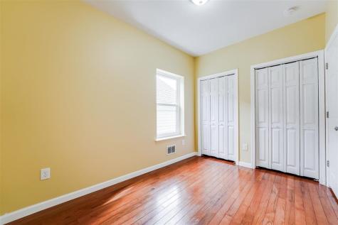 49 Wade Street Jersey City NJ 07305