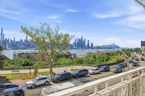 5311 Boulevard East West New York NJ 07093