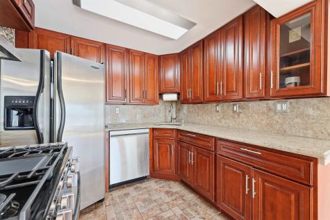 5311 Boulevard East West New York NJ 07093