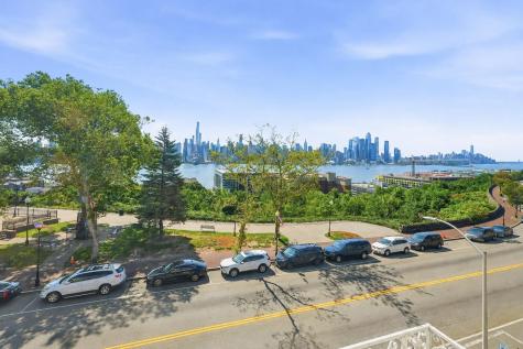 5311 Boulevard East West New York NJ 07093
