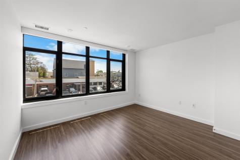 957 Broadway Bayonne NJ 07002