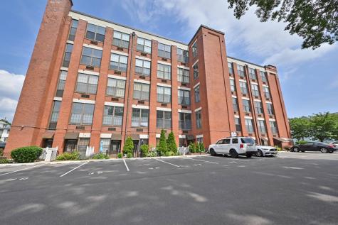 384 Trenton Avenue Paterson NJ 07503