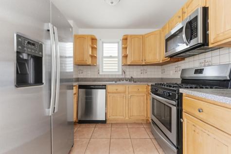 46 Armstrong Street Jersey City NJ 07306