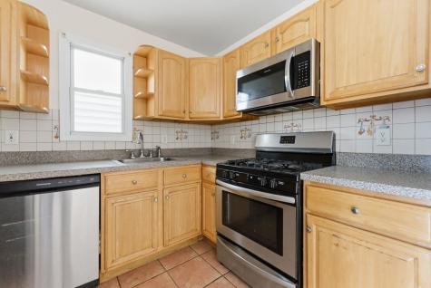 46 Armstrong Street Jersey City NJ 07306