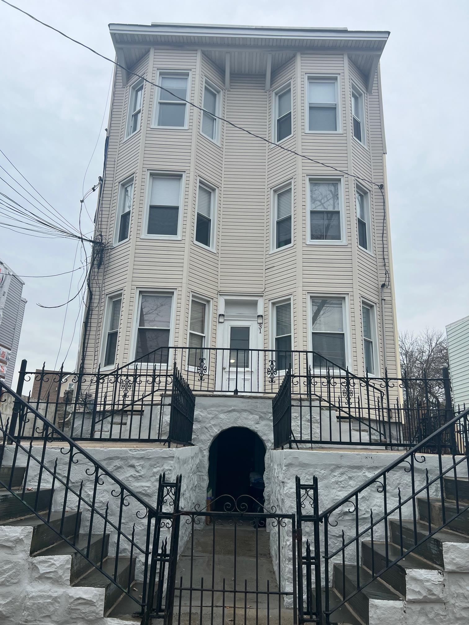 31 Carlton Avenue Jersey City NJ 07307