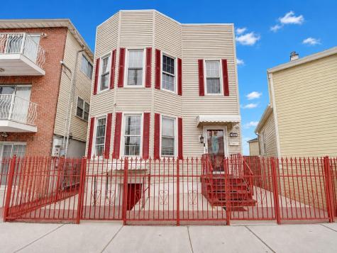 921 Paterson Plank Road North Bergen NJ 07047