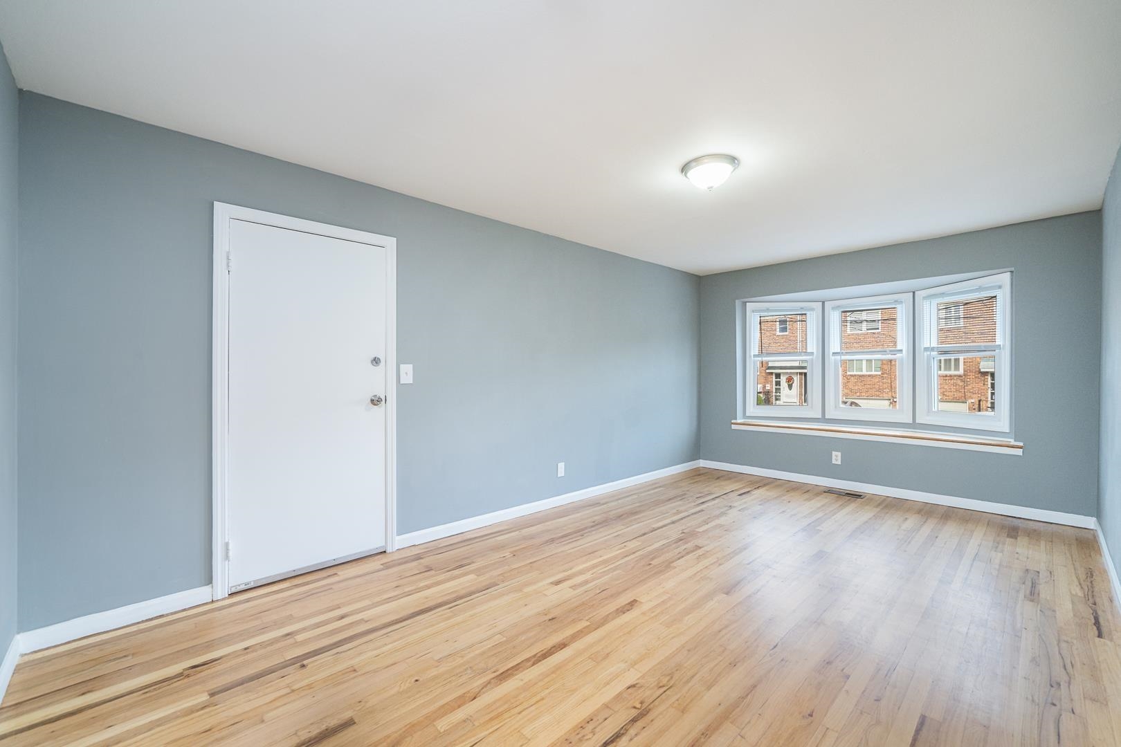 9 Exeter Road Jersey City NJ 07305