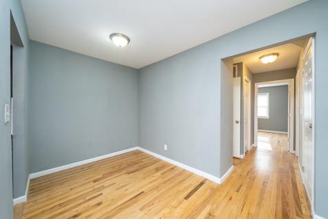 9 Exeter Road Jersey City NJ 07305