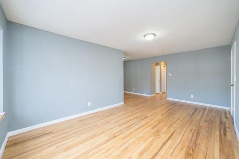 9 Exeter Road Jersey City NJ 07305