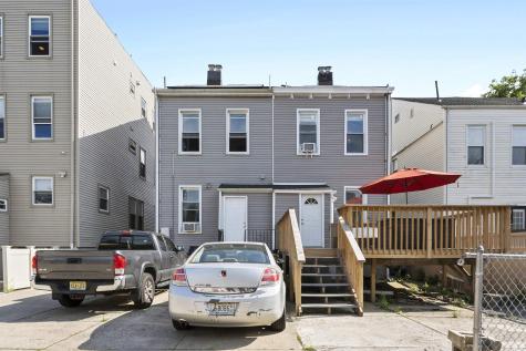 18 Howard Place Jersey City NJ 07306-3308