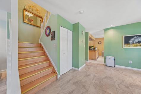 212 Westchester Court Union Twp NJ 07083