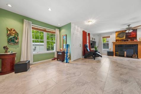 212 Westchester Court Union Twp NJ 07083