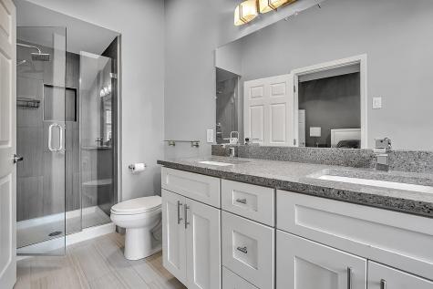 274 Roslyn Court West New York NJ 07093