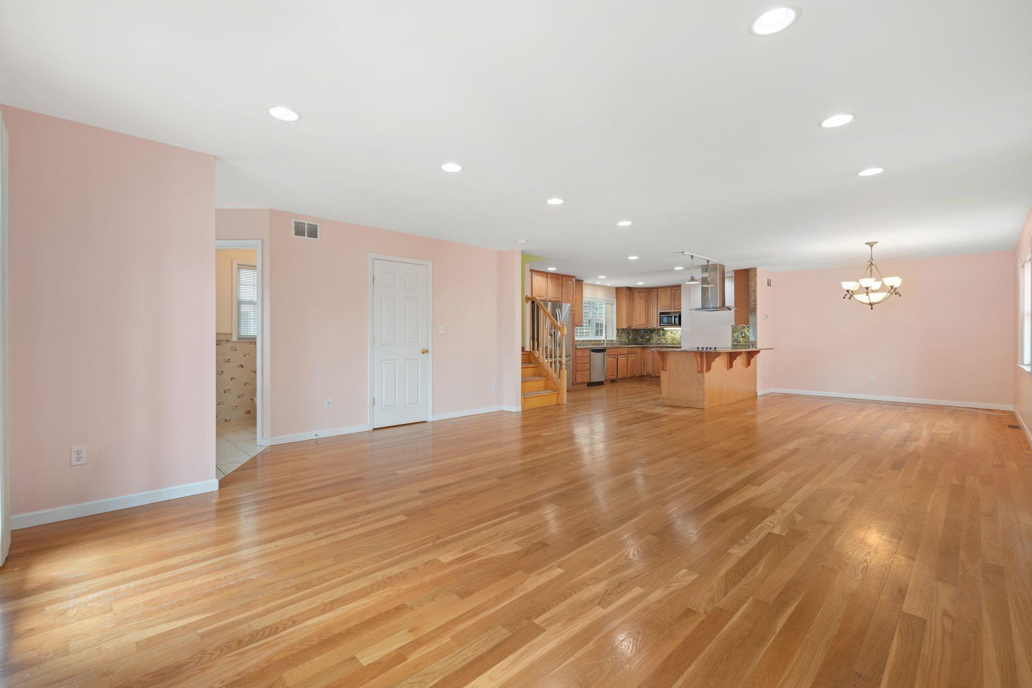 13 Humphrey Avenue Bayonne NJ 07002