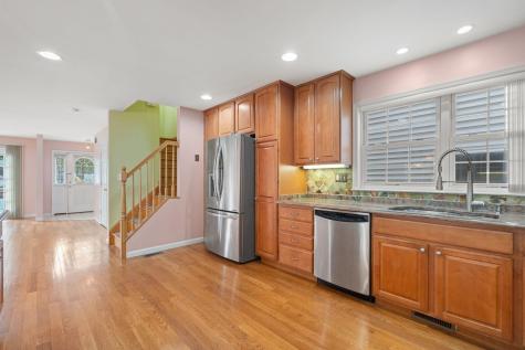 13 Humphrey Avenue Bayonne NJ 07002